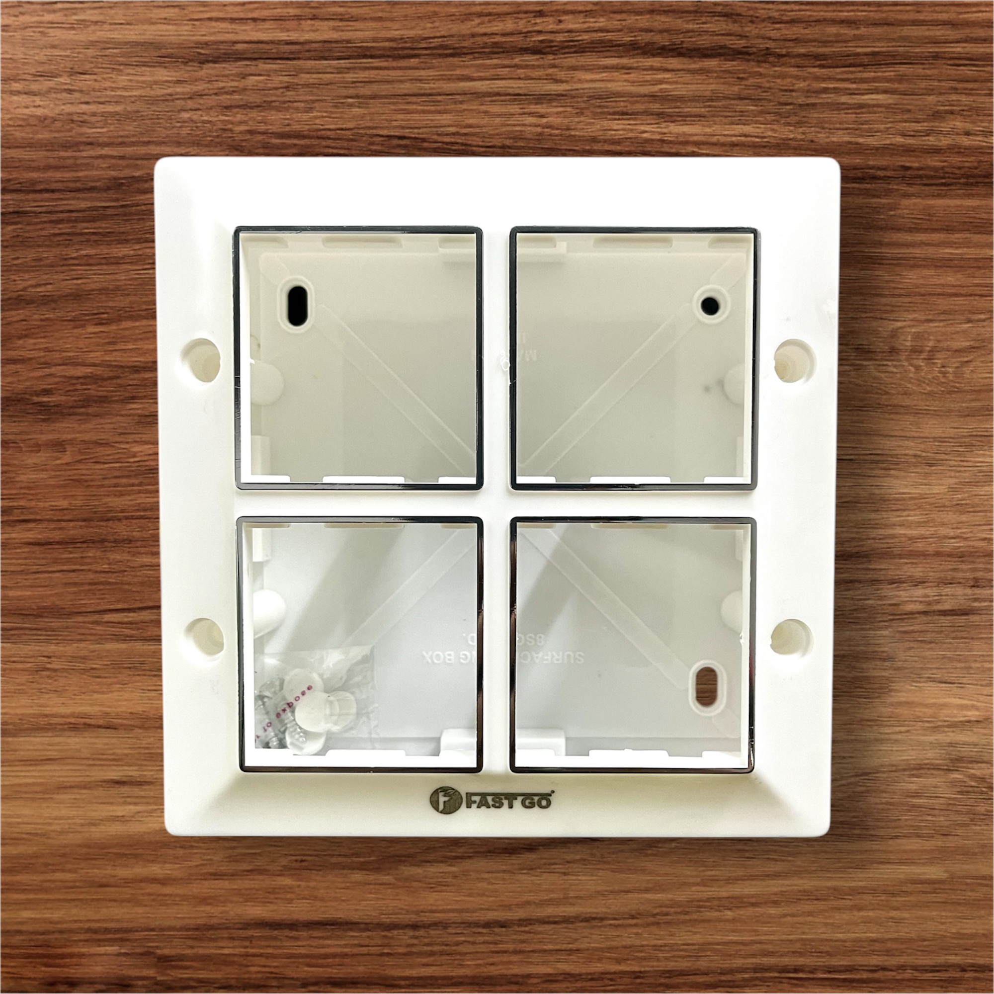 Modular Gang Box 8M sq